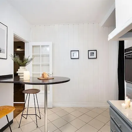 Valmy - 2 Chambres A Bastille *